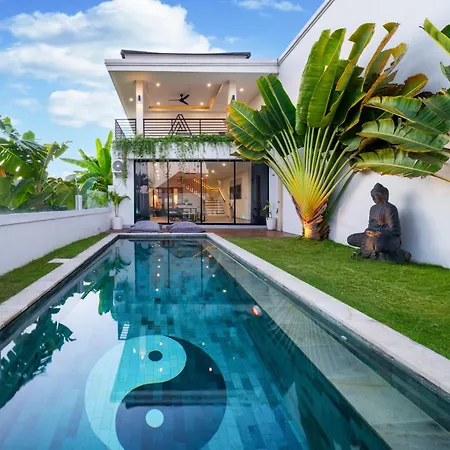Beautiful 3 Bedroom Villa In Canggu
